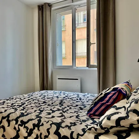 De Standing Dans Coliving Lägenhet